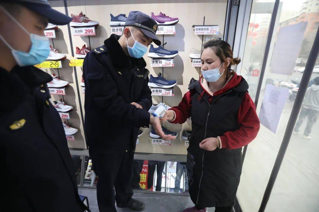 从严从紧保持定力从容应对石景山全力开展疫情防控工作