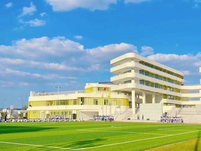 美文漫步为你读诗成都市中和中学书香校园第四期