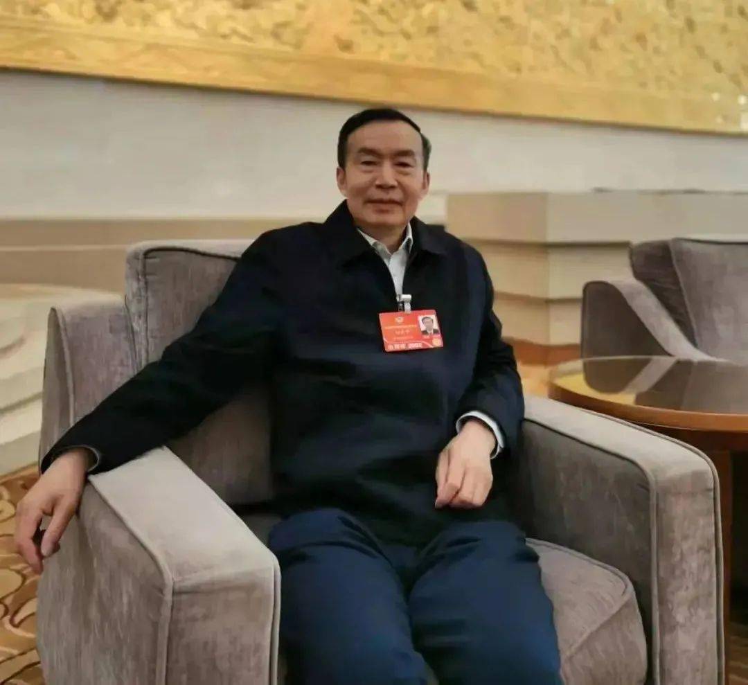 郝振山_兴伟_深水