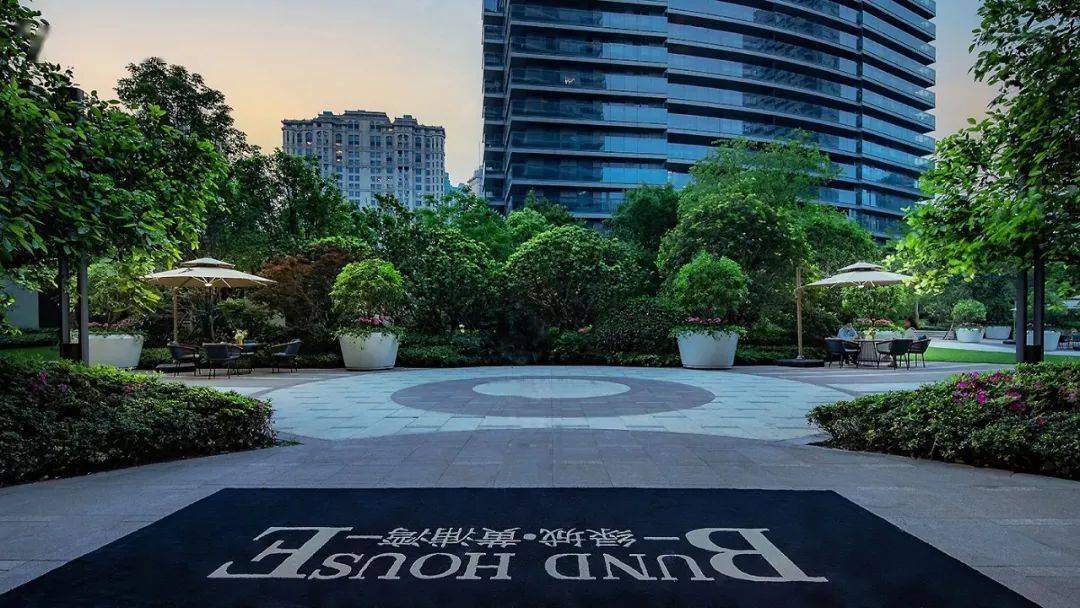 豪宅藏品贰站在塔尖看世界【绿城黄浦湾】位于上海市黄浦区南外滩板块
