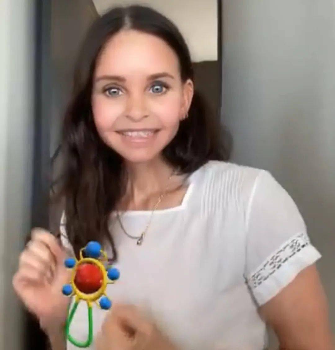 all|《老友记》最美艳女主角,自嘲整容上瘾“假脸怪”:她明明有一个最有趣的灵魂