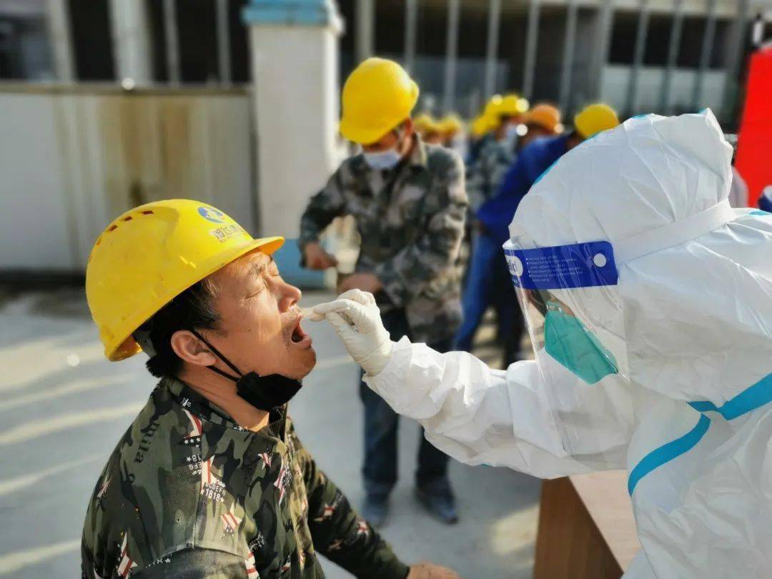 9小时完成近1万名工地人员核酸检测!_滨湖街道_工作_疫情
