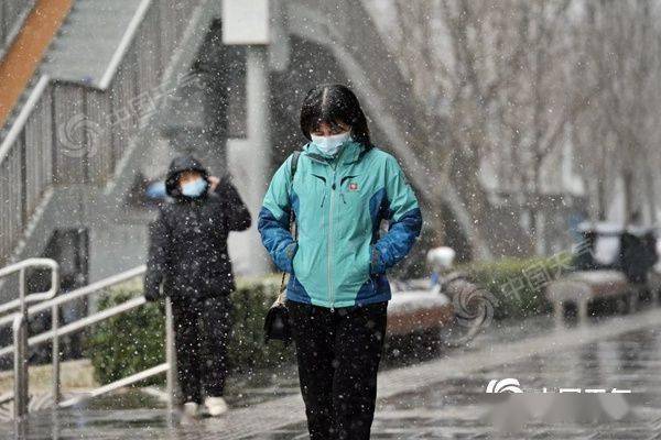 北京今夜降雪将持续至20时 明天仍有全市性降雪气温低迷