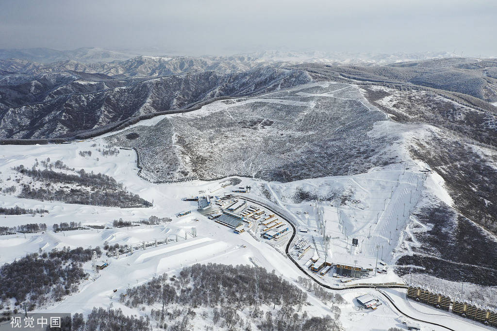 崇礼|河北崇礼：雪后暂霁 高山雪道被白雪覆盖