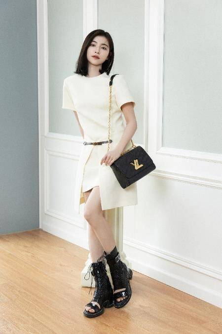 皮革路易威登Twist手袋春夏多元风格新绎