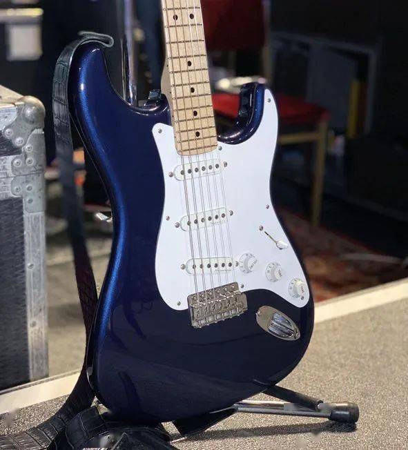 吉他之神eric clapton最新设备解密_fender_goro_签名