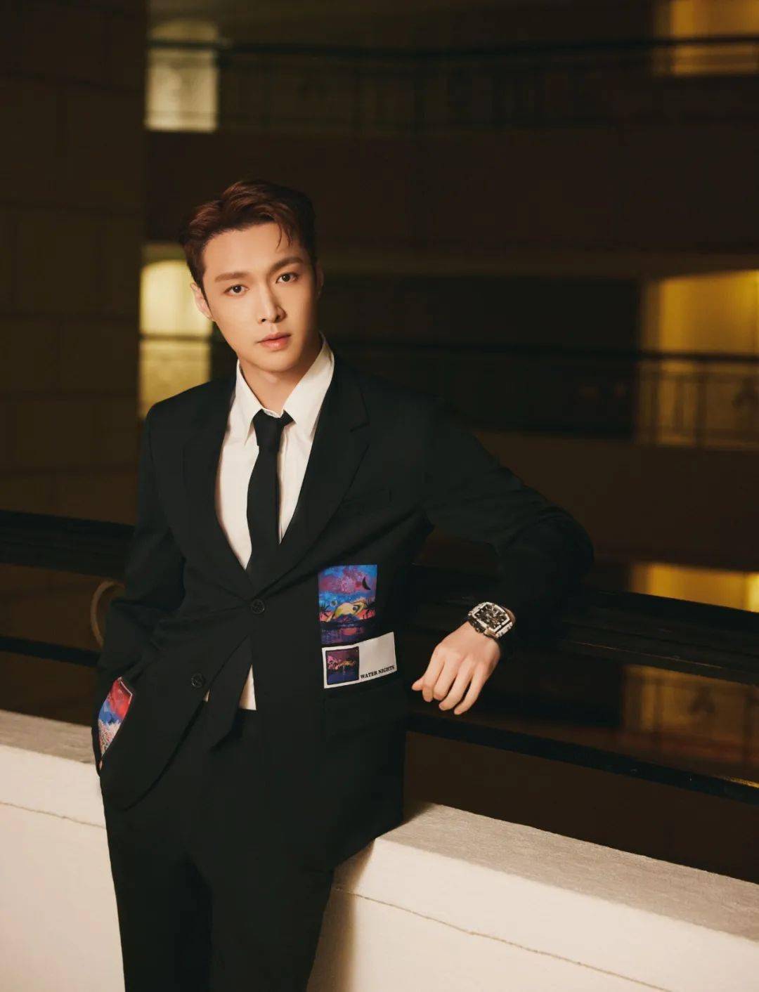 时节|张艺兴:出道十年,一往无前