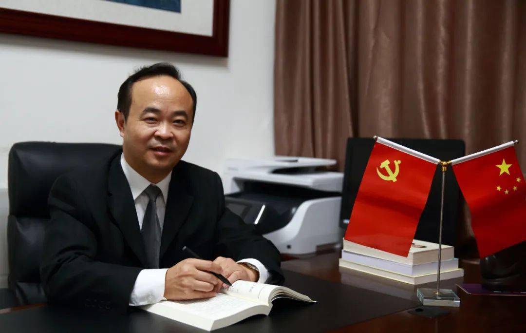 本期嘉宾构建学科体系 提高百姓健康素养彭海涛