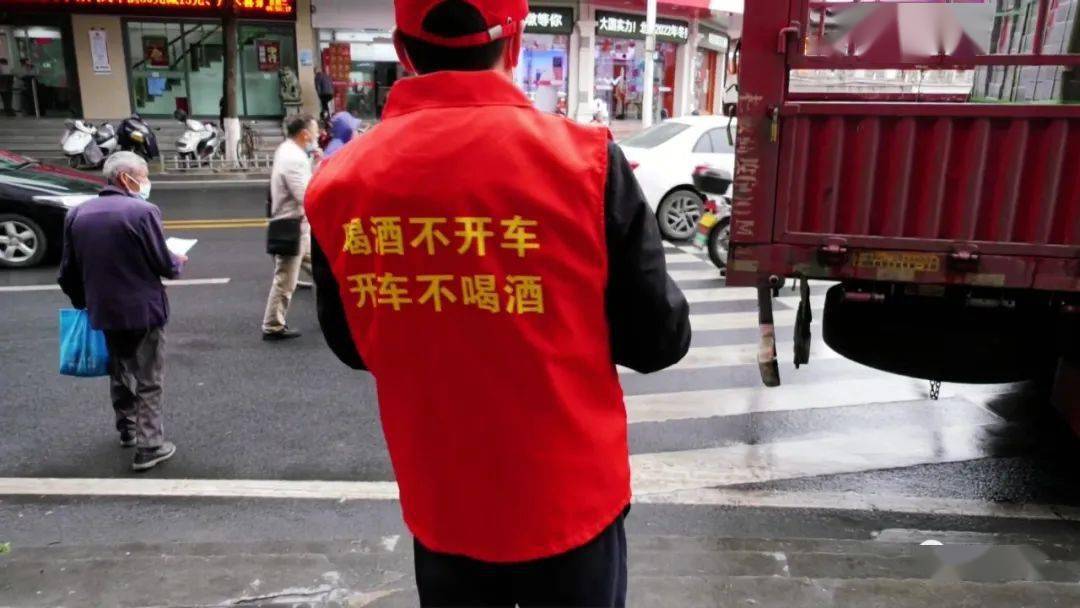 开车不喝酒喝酒不开车长汀五名醉驾缓刑人员依法进行社区矫正