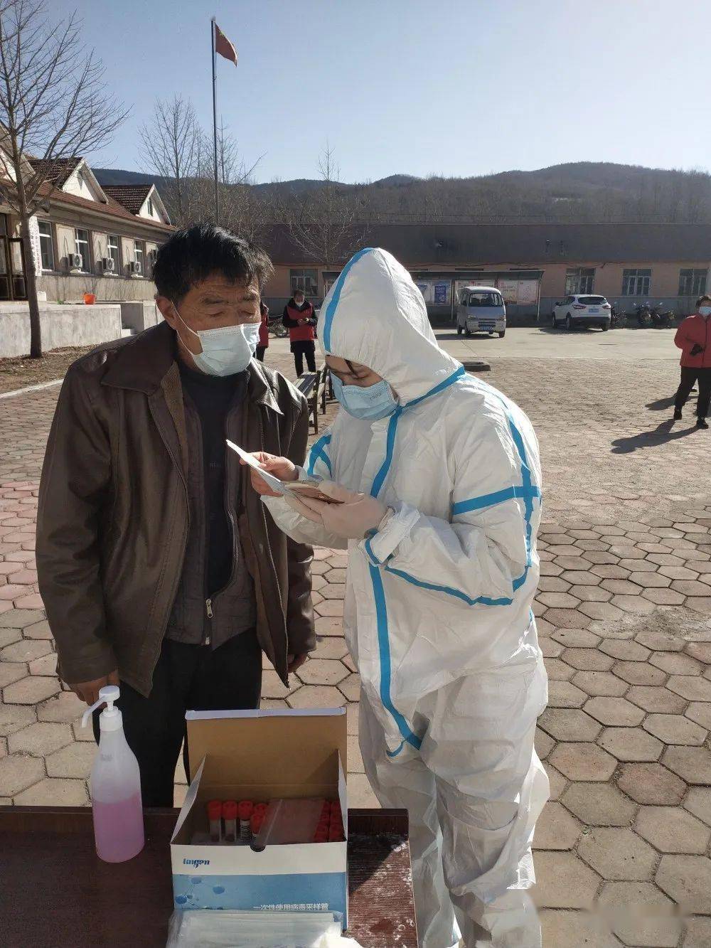 战疫有我巾帼力量太平岭满族乡福满太平巾帼志愿服务队
