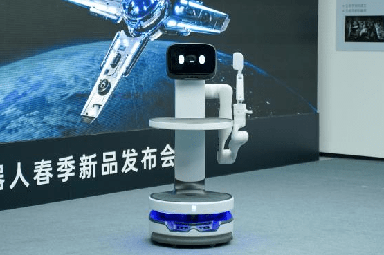 配送|普渡科技张涛：商用机器人解决餐饮行业“最后一米”问题