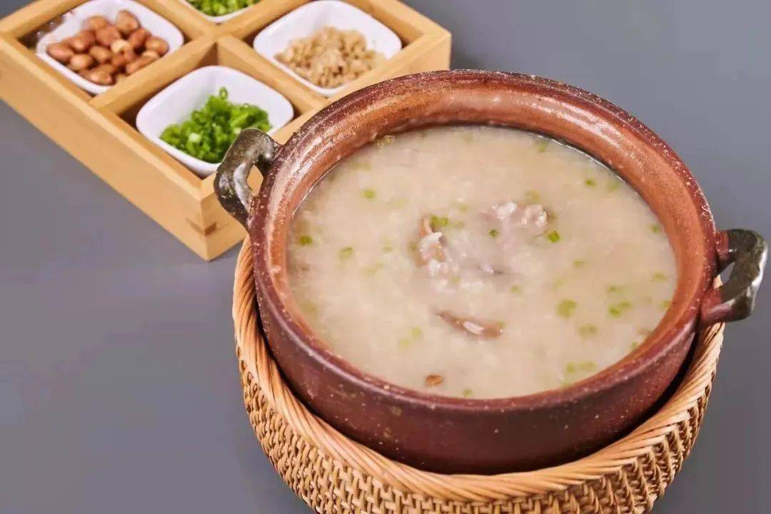 可配送可自提温度餐厅一锅热气腾腾砂锅粥就能暖到你心里48元23人餐