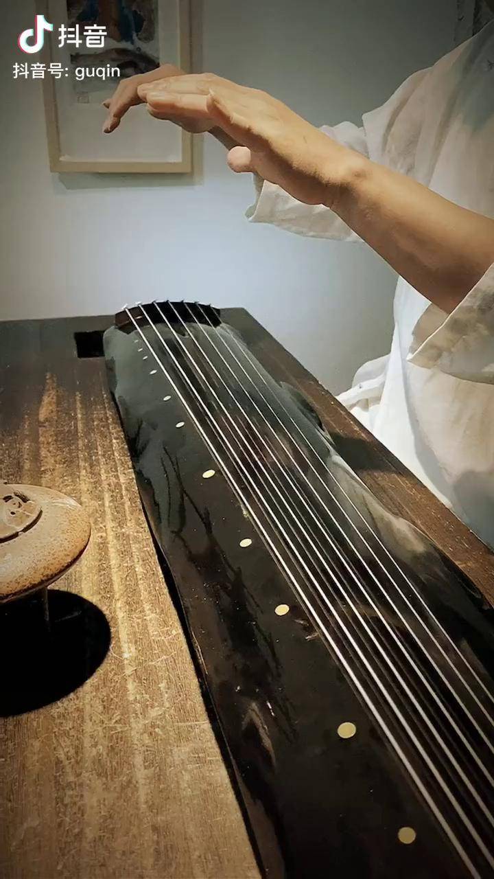 古琴茶道喝茶弹琴的人为什么都是有钱人