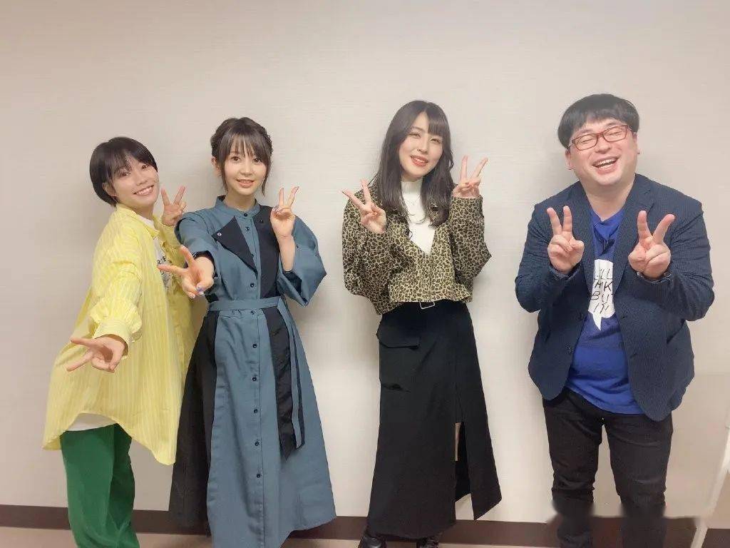 佐仓绫音进藤天音高野麻里佳礒部花凜逢田梨香子井上麻里奈,岛崎信长