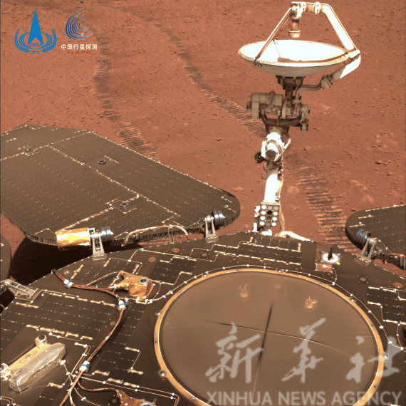 影像|“天问一号”传回火星巡视区高分辨率影像