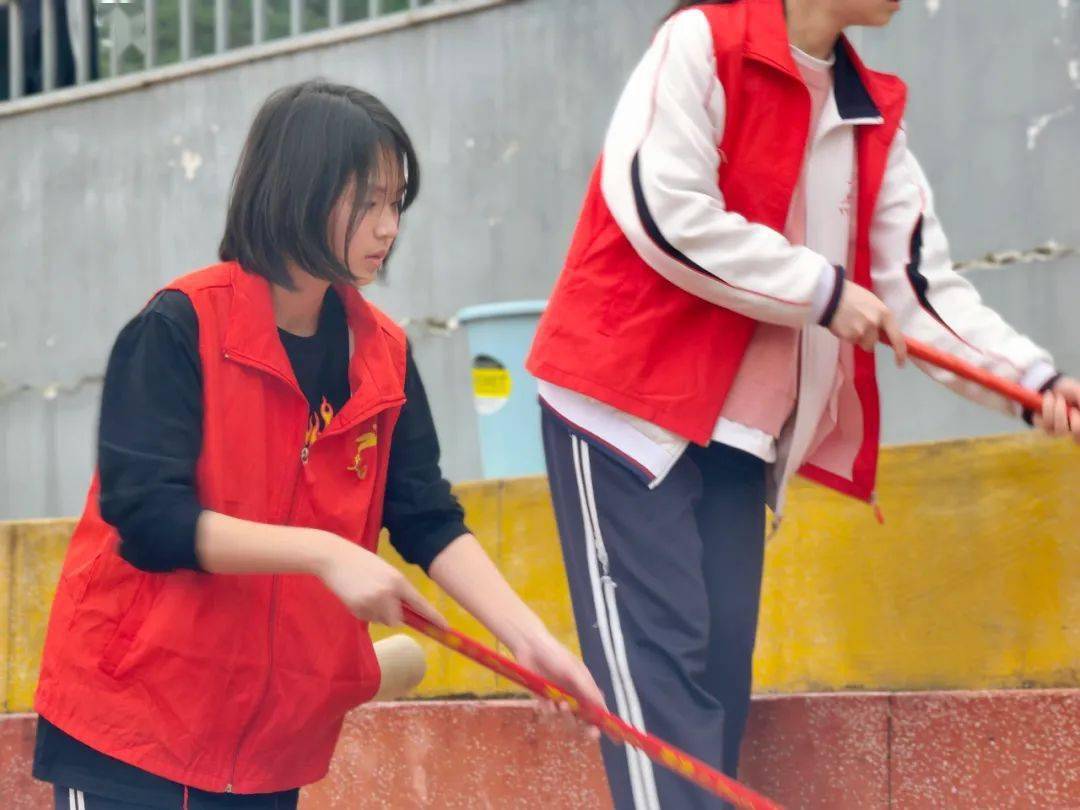 党团聚力显担当2022年衡山县岳云中学学雷锋月活动纪实雷锋精神固良本