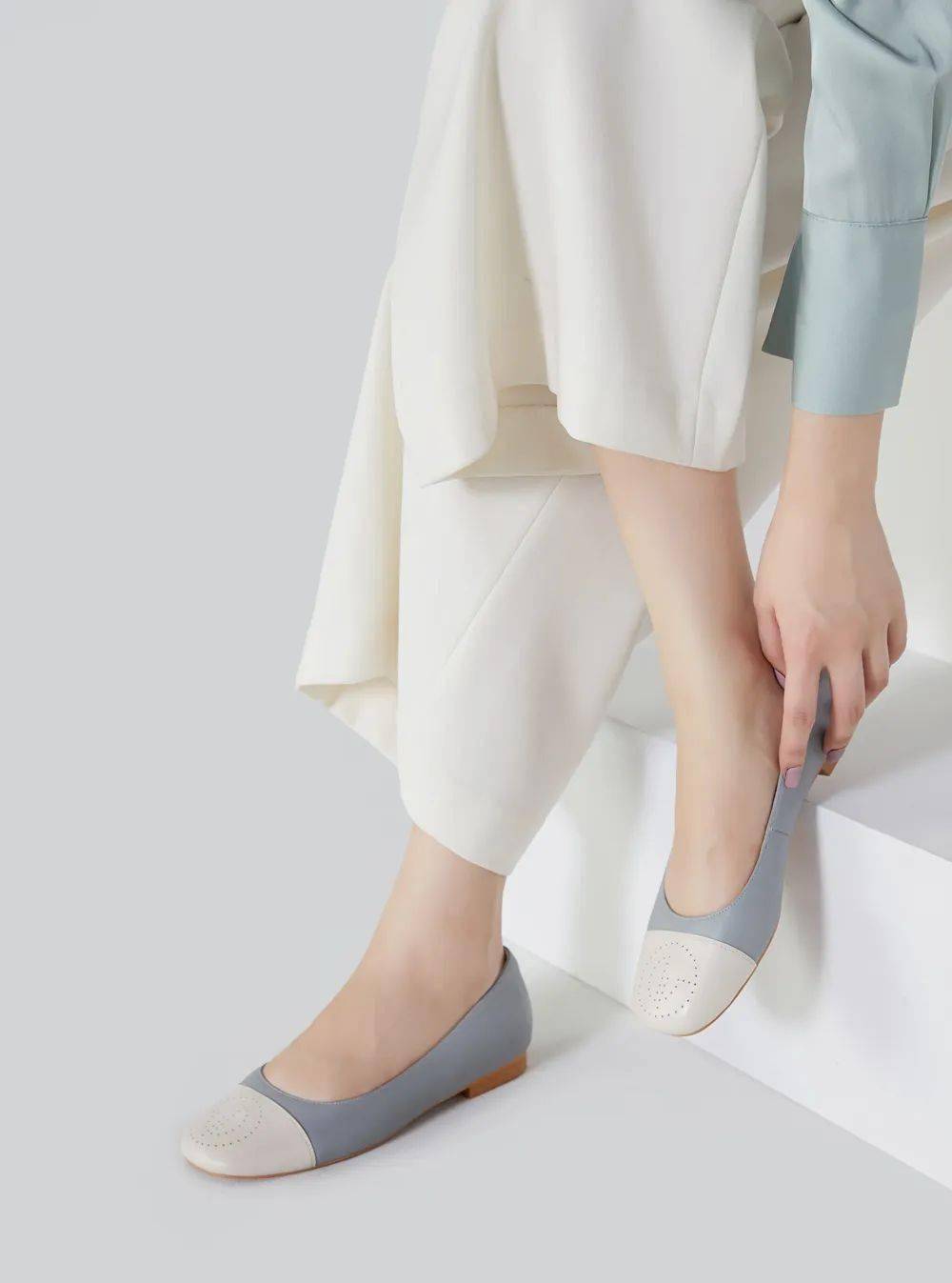 特惠价春天必入的两双鞋，百搭又好看