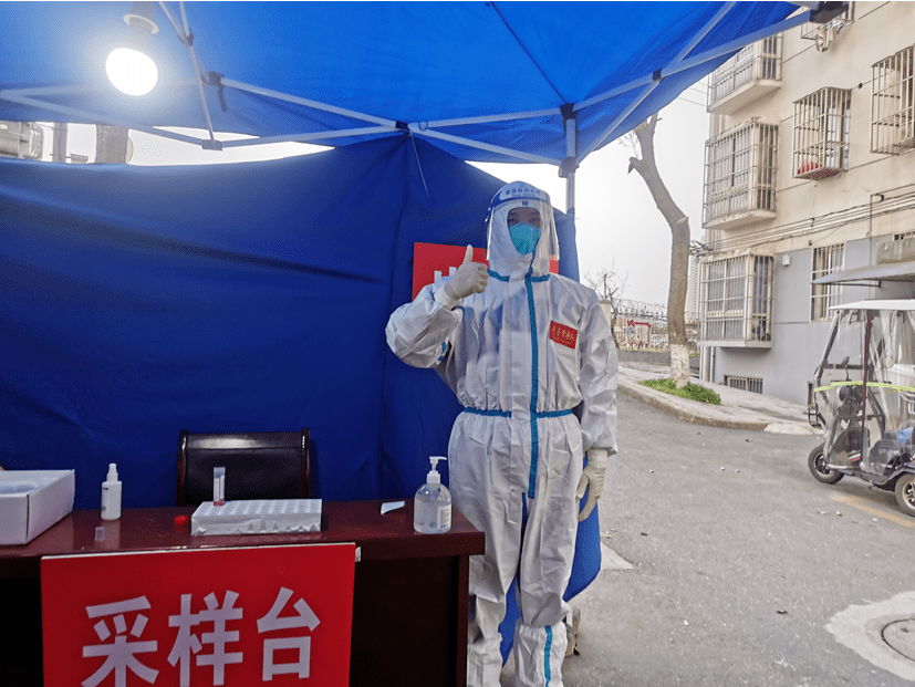 大厂宝妈最近都问,"男神"梁浩医生疫情期间都在干啥?官方发文来了.