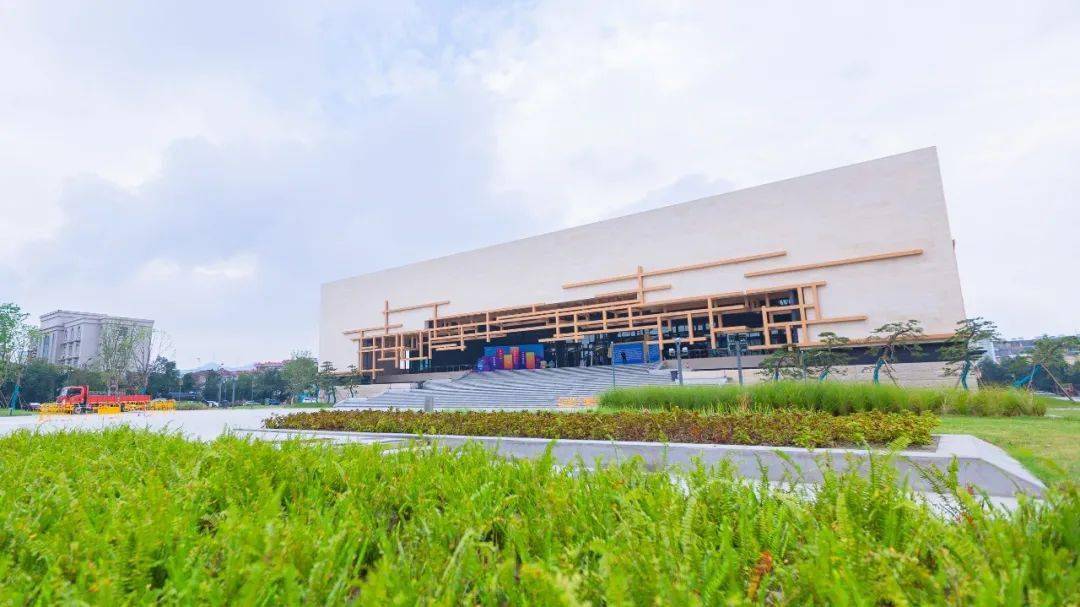 亚运临距离快来为临浦打call萧山临浦体育馆请你来投票