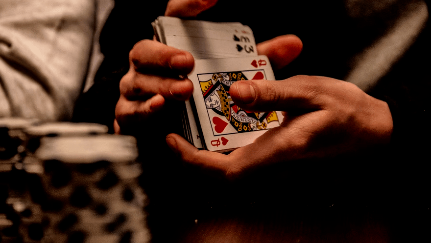 扑克牌里的q是queenk是king那么j代表哪个词你绝对想不到