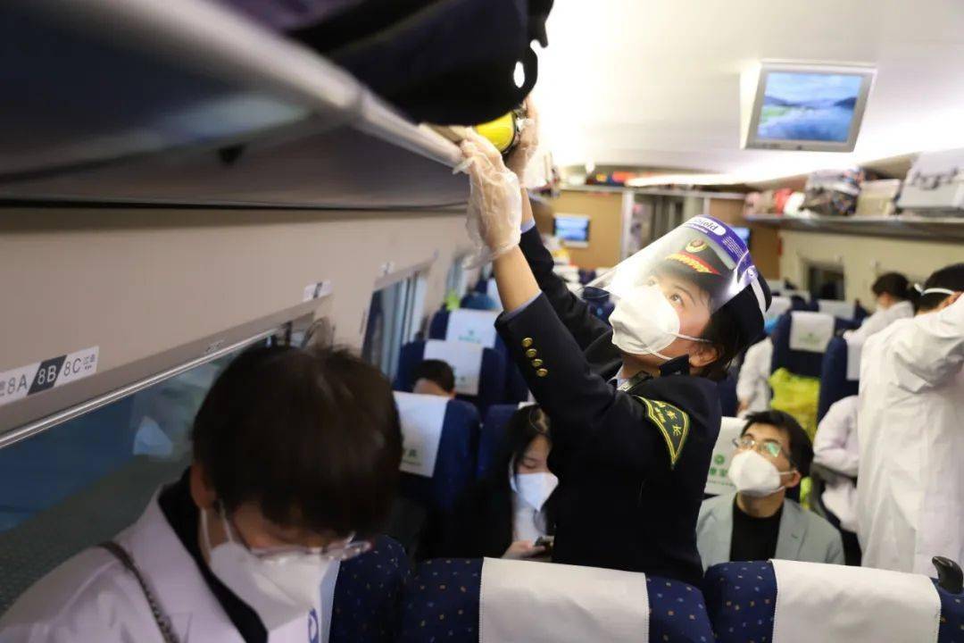 这趟g1394次援沪高铁专列全程运行3小时52分钟沿途不办理客运业务将于