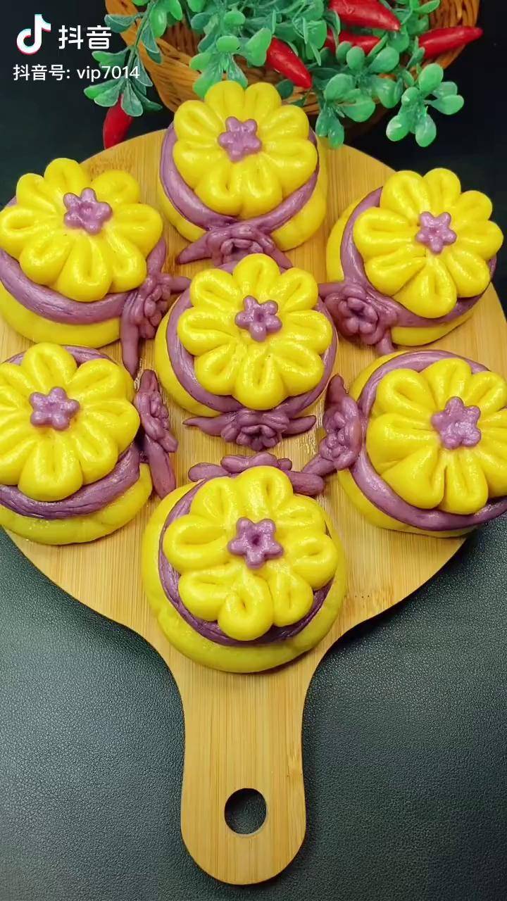 跟着抖音学做菜福袋馒头美食教程抖音美食创作人花样面食