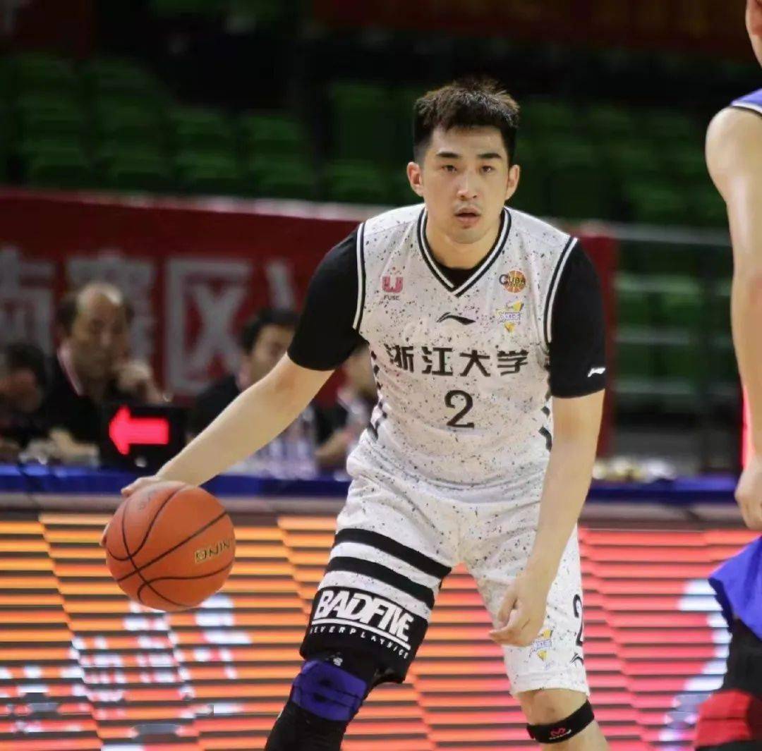 喜报我校自主培养的运动员郭瀚宇入选三人篮球国家男女队集训名单