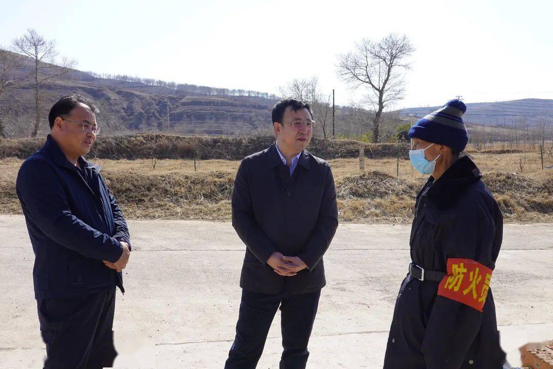 刘宝成调研督导森林草原防灭火工作_大榆树乡_巴音锡勒镇_卓资山镇