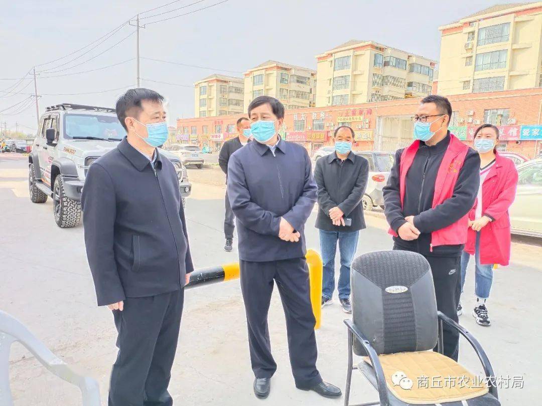 市农业农村局局长袁其杰到双报到社区检查指导新冠肺炎疫情防控工作