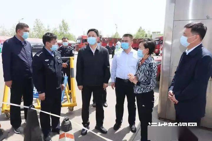 4月5日,市长储祥好深入河津市调研疫情防控,安全生产,生态环保等工作.