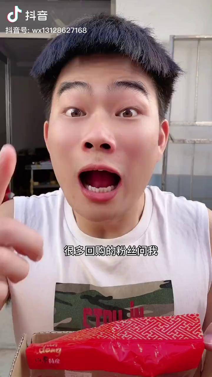 拉丝糖混装口味qq弹弹还能拉丝每个口味都好吃都能拉丝哦大小朋友都