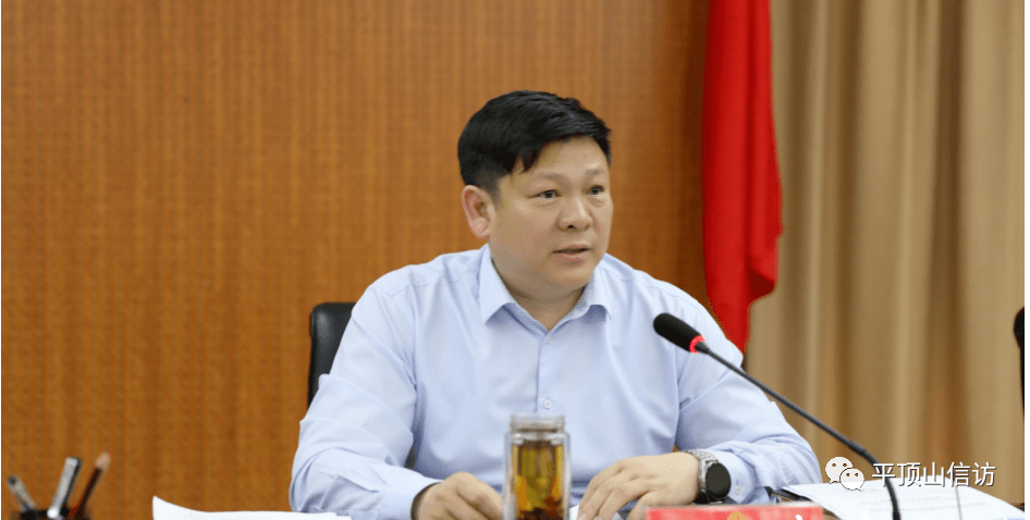 许红兵主持召开县委书记专题会议