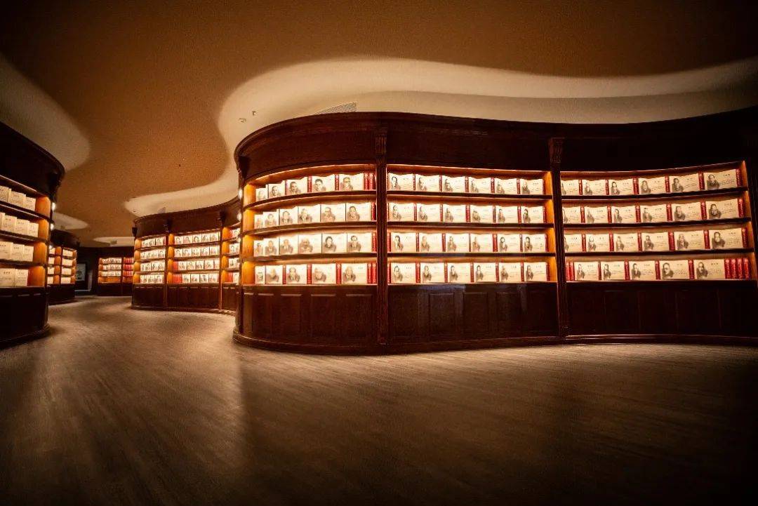 直播预告春暖花开校友完强带你云赏清华大学校史馆珍贵馆藏