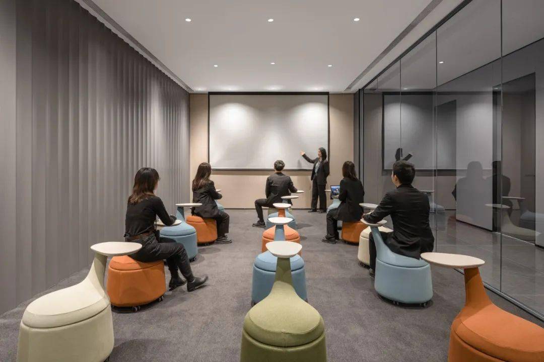 ��Ҽ������Ʒ��������ʽ�칫���ƶ���ŵ�ܲ����