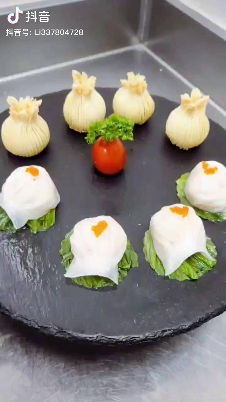 精致美点映双辉——石榴酥拼虾饺皇!