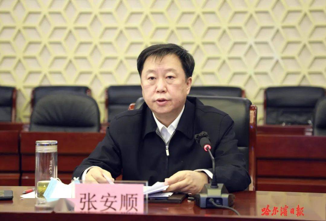 要闻张安顺全面推进乡村振兴加快农业农村现代化争先晋