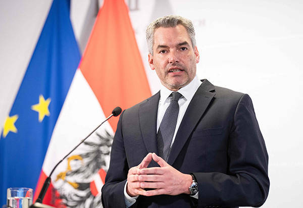 奥地利现任总统图片