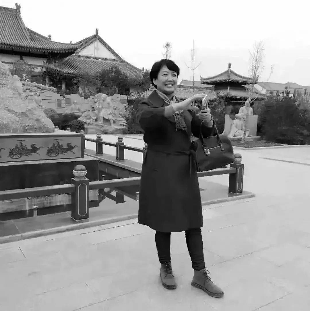 王锦玲写给另一个世界里的小木屋悼念马新堂老师