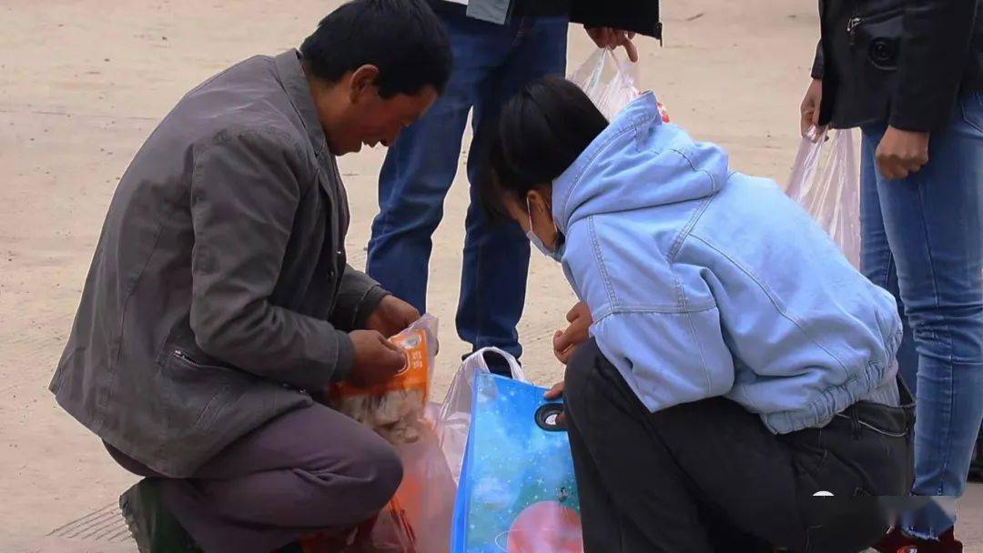 去赶集吧~去看看岷县人绕不开的乡愁_市里_村民_习俗