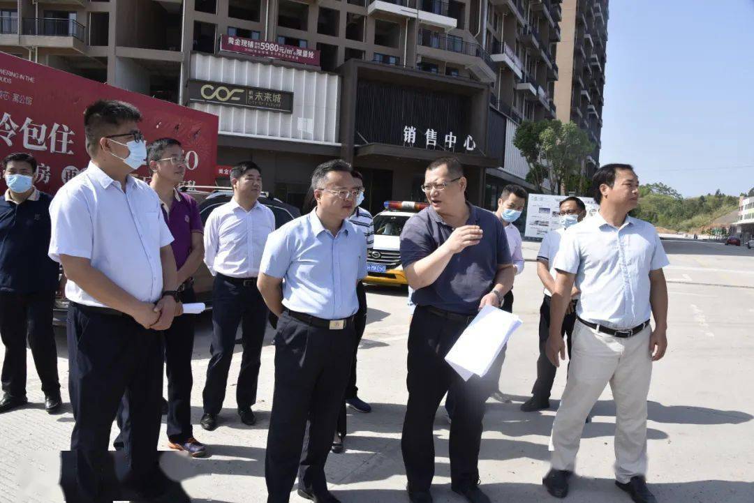 陈腾达深入项目建设一线现场办公协调解决工程建设问题