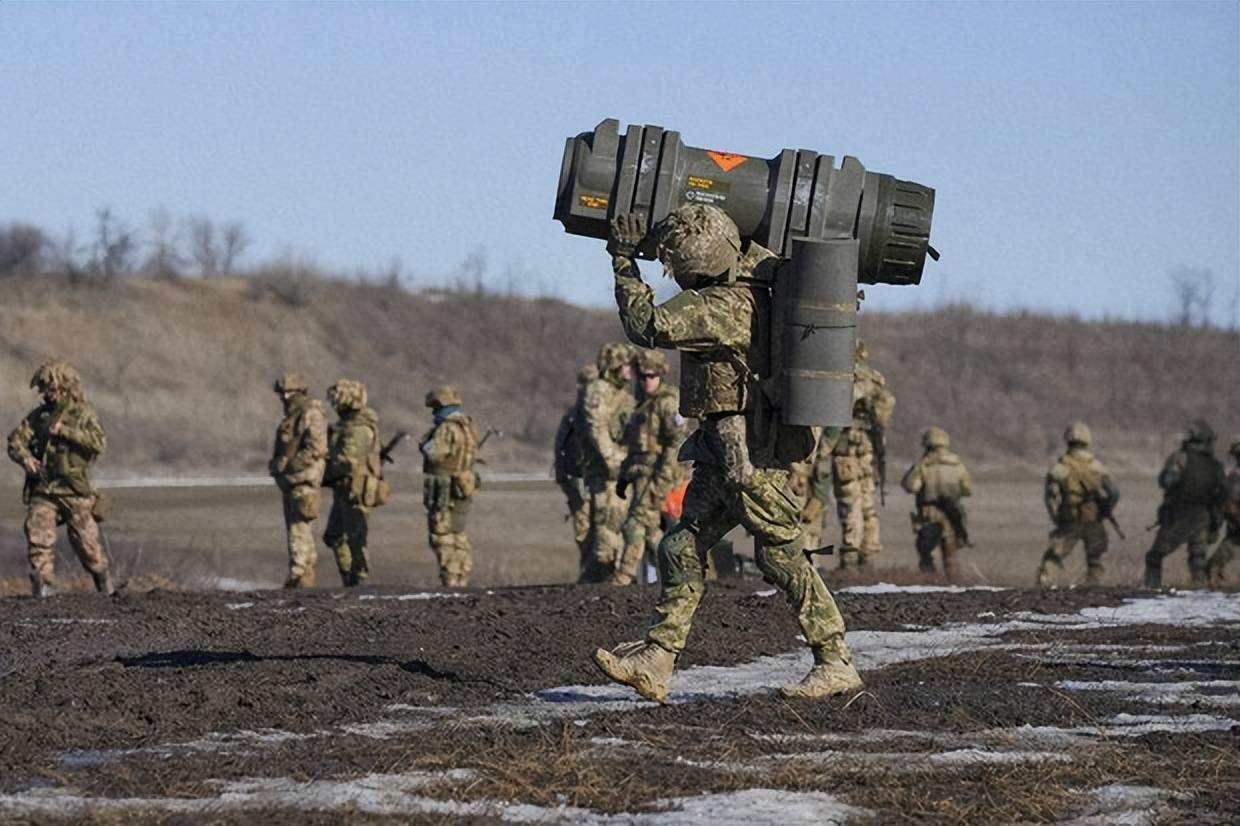 美国送给乌克兰的武器将流入欧洲军火黑市