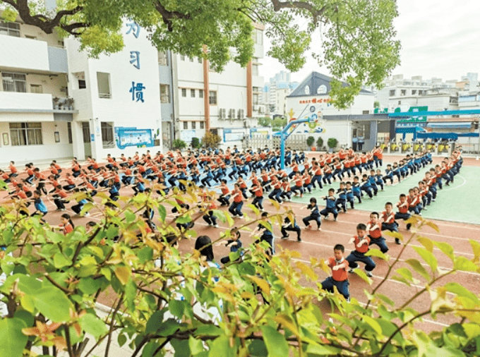 滘头小学提升精气神焕发新生机