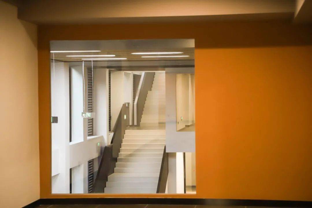 正式启用这里是六度空间大学生发展中心