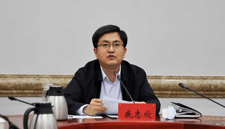 区委副书记底志欣表示,全区各级妇联组织紧紧围绕实现"十四五"良好