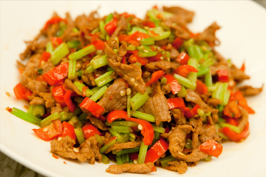 炒牛肉直接下锅是大错只需多做1步牛肉不腥不柴又滑又嫩