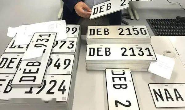 据菲龙网报道,菲律宾大岷发展署(mmda)负责人罗曼多·阿特斯周一晚间