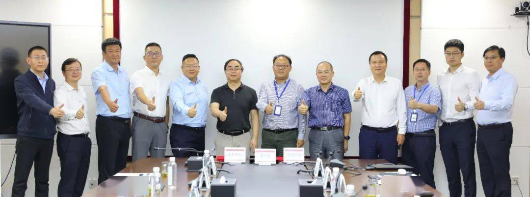 七对bipv"欢喜缘家"_建筑_萧经_东南网架
