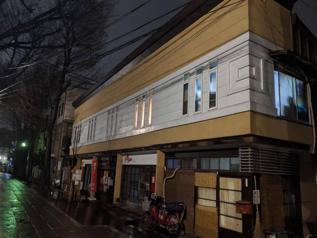 通过考核能睡手冢治虫的房间这栋小破楼是漫画家的梁山泊