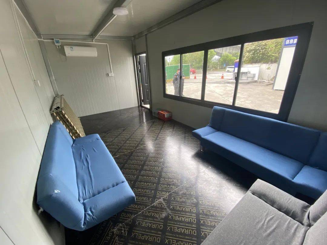 可为货车司机提供必要的餐饮服务,短暂休息,酒店驻留管理