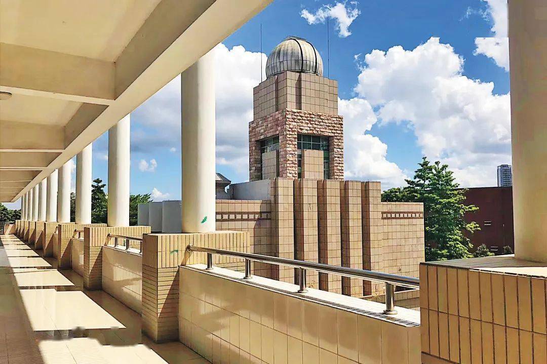 你好我是平冈中学这是我的名片